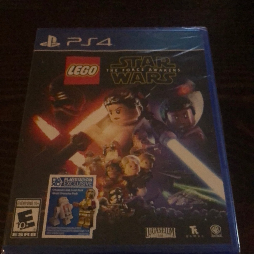 PS4 game Lego Star Wars The Force Awakens